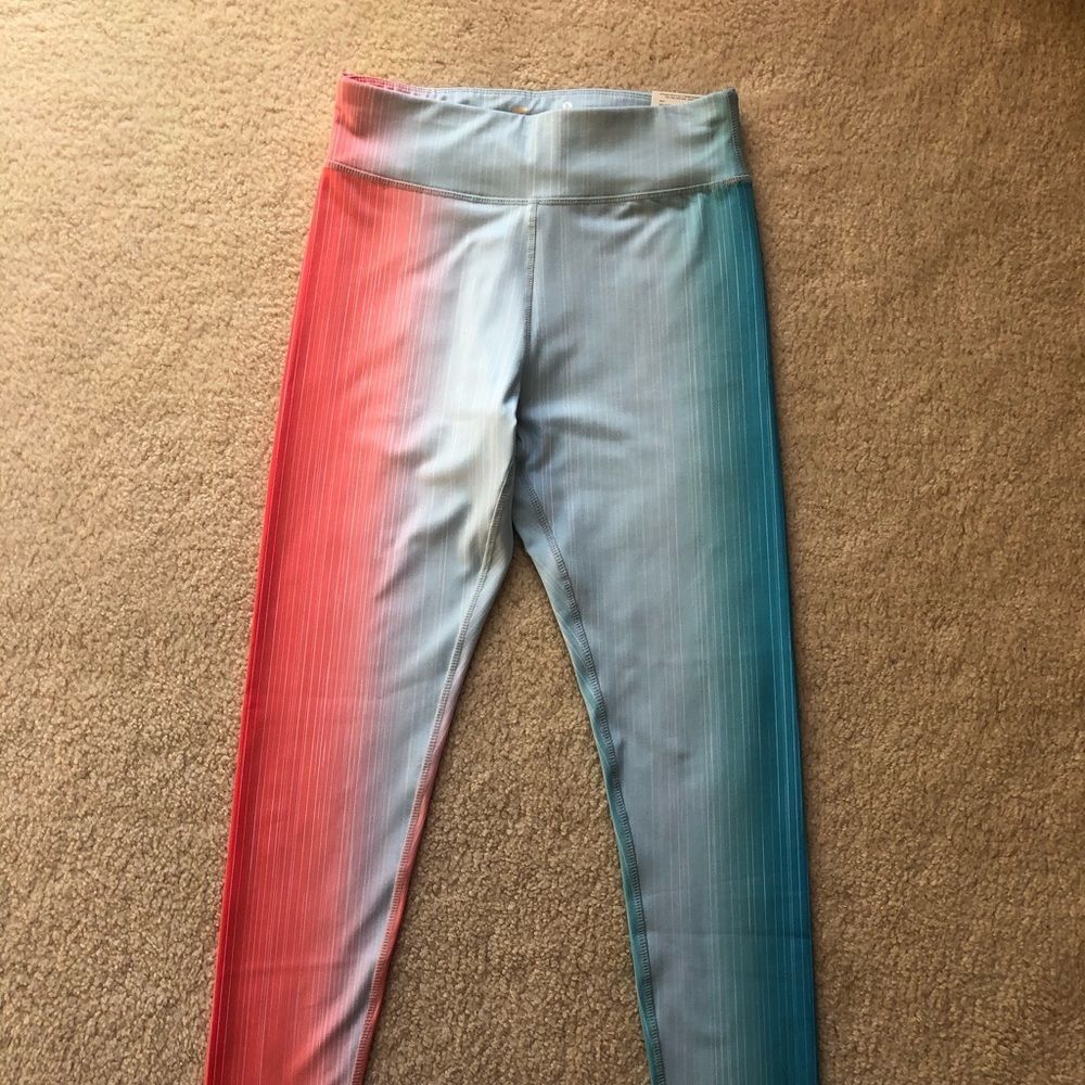 Xersion Performance Legging - Picture 3 of 8